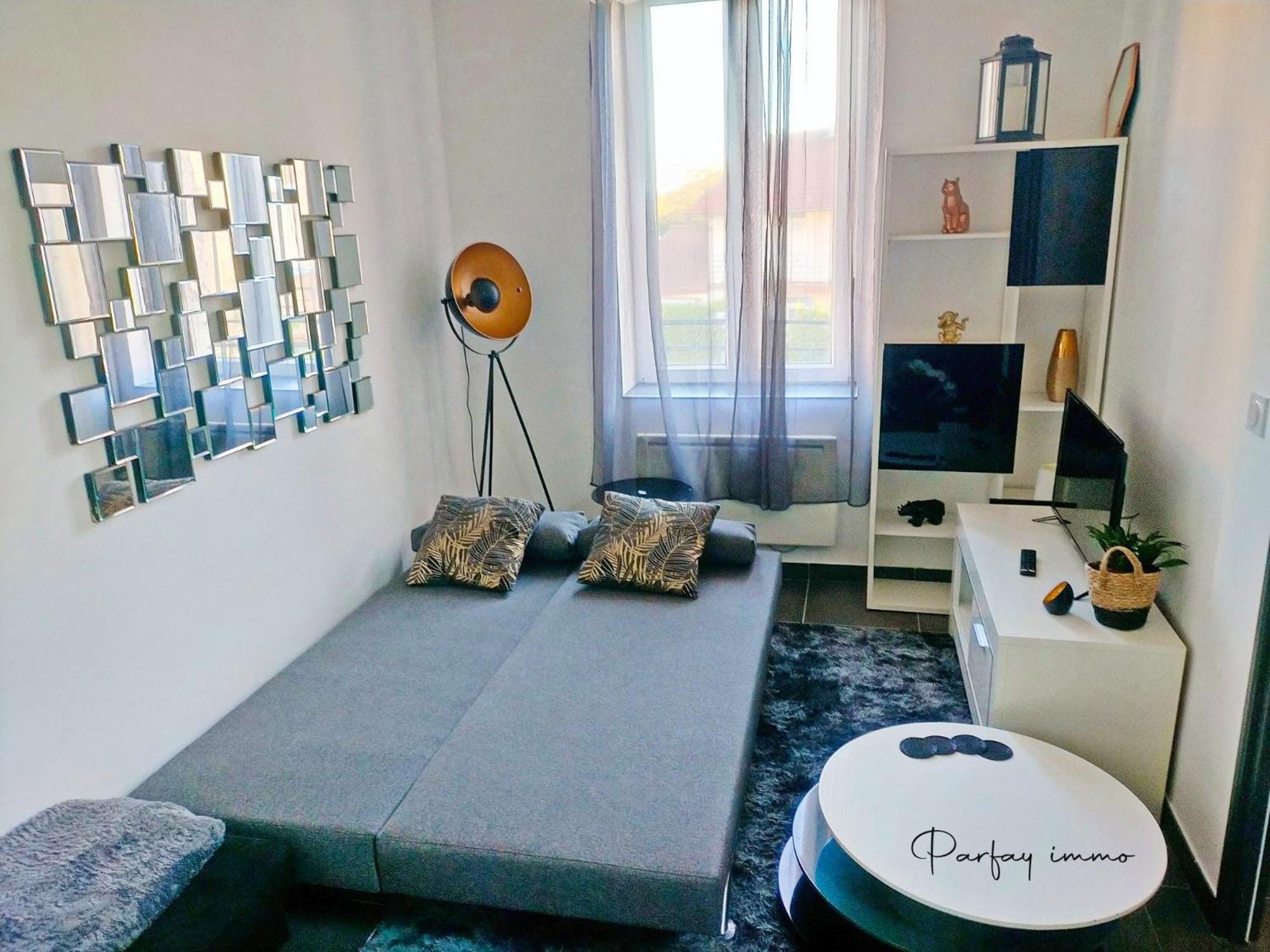Agreable Et Moderne 2 Pieces ~ Confort Et Design Clermont-Ferrand Luaran gambar