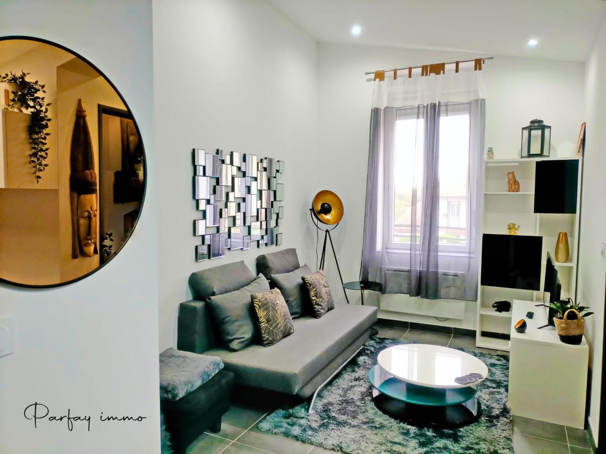Agreable Et Moderne 2 Pieces ~ Confort Et Design Clermont-Ferrand Luaran gambar