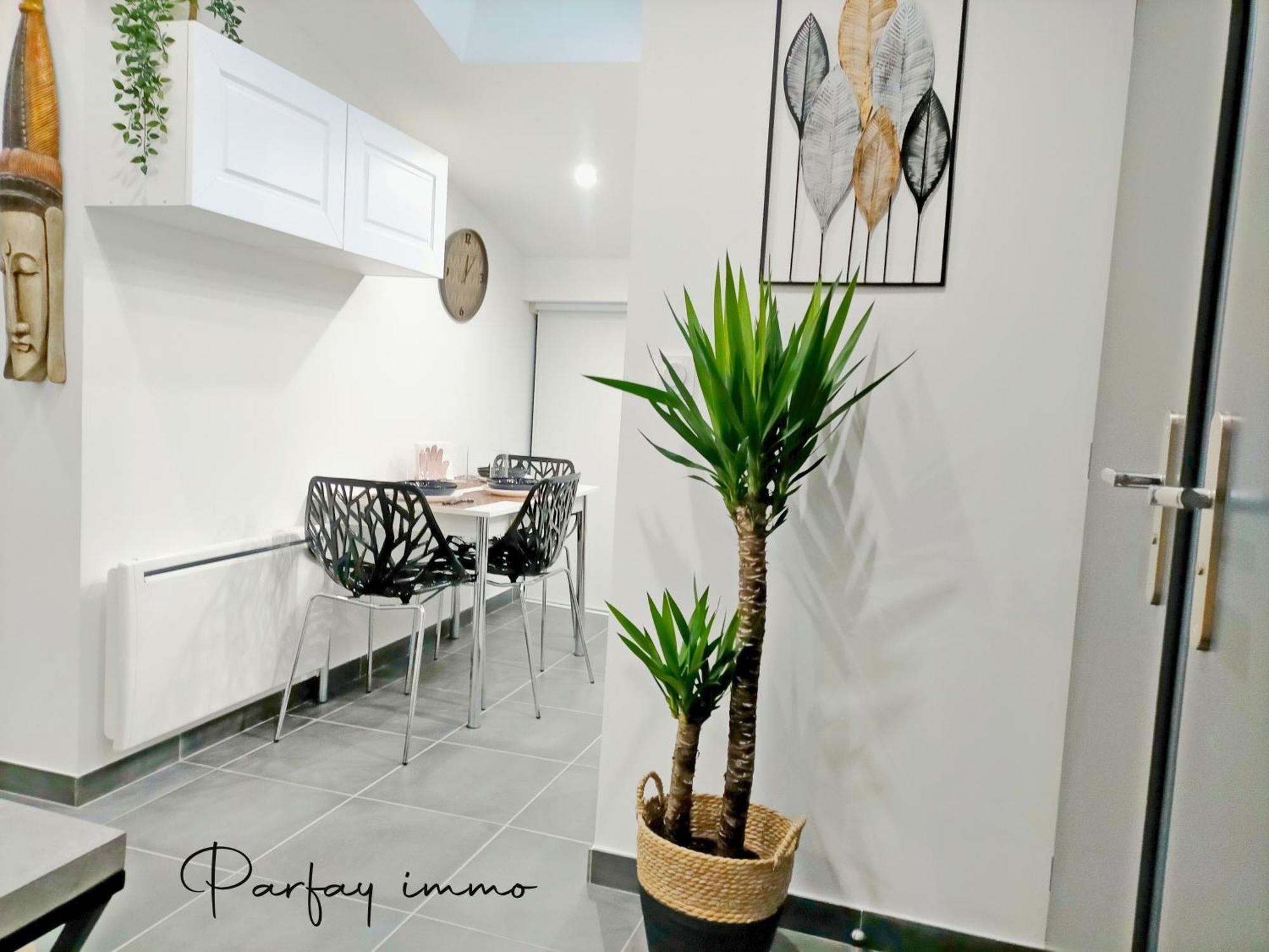 Agreable Et Moderne 2 Pieces ~ Confort Et Design Clermont-Ferrand Luaran gambar